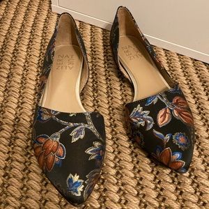 Naturalizer Samantha Flats. Size 7.5.